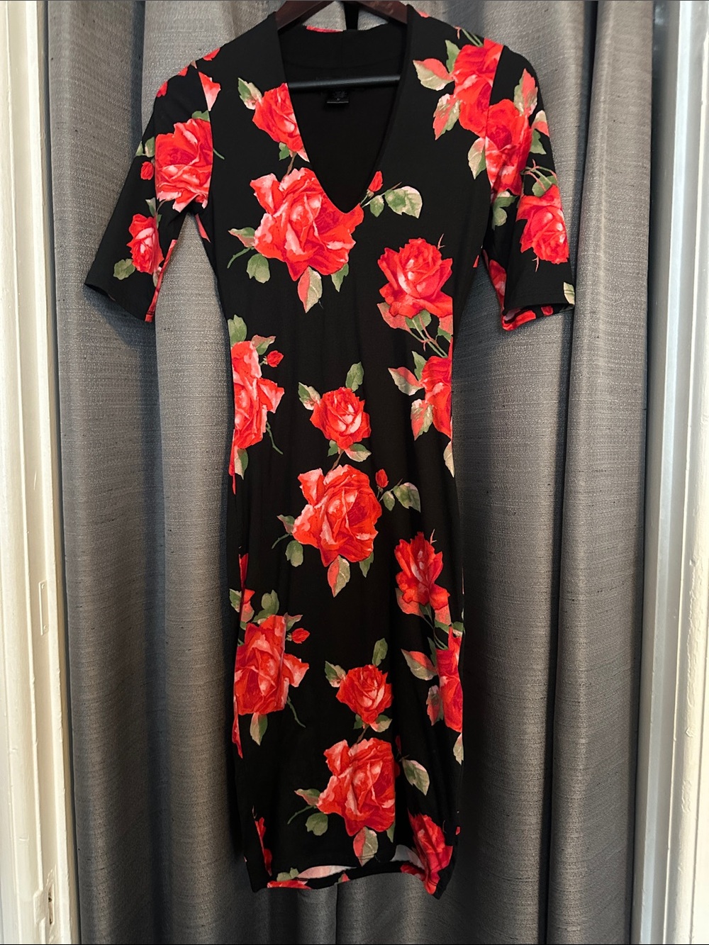 Joe & Elle Black Midi Dress with Red Rose Print